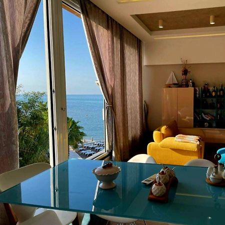 Sea&Sun&Sand Luxury Apartment In Durrës Kültér fotó