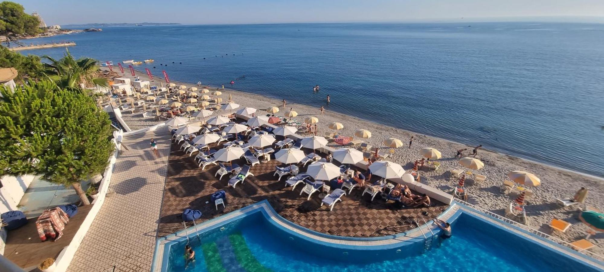 Sea&Sun&Sand Luxury Apartment In Durrës Kültér fotó